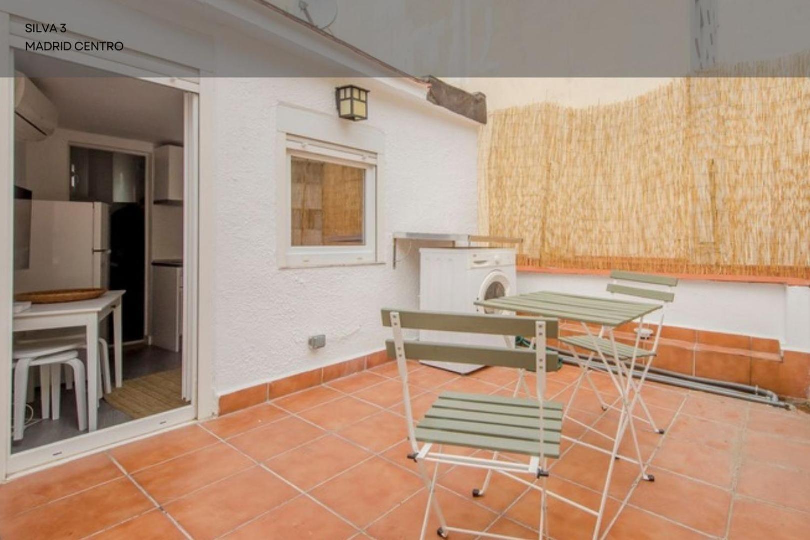 Atico Calle Silva Para 3Pax Con Terraza Esquina Con Gran Via E2 Madrid Eksteriør bilde